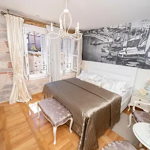 4* Affittacamere Gothic Palace Heritage