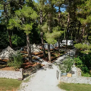Gasthof Camp 'dvor' Bell Tent Manjadvorci